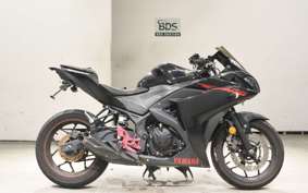 YAMAHA YZF-R25 RG10J