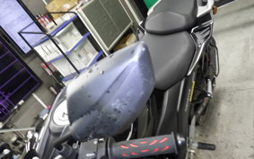 YAMAHA FZ25