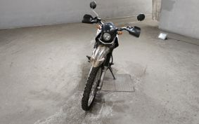 YAMAHA SEROW 250 DG17J