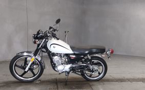 YAMAHA YB125SP PCJL