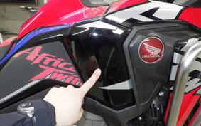 HONDA CRF1100L AFRICA TWIN 2023 SD10