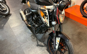 KTM 200 DUKE JUC40