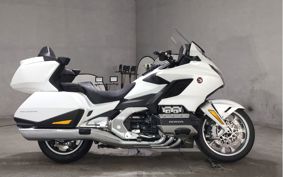 HONDA GL1800 TOUR DCT SC79