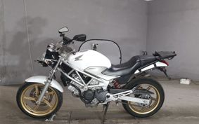 HONDA VTR 250 MC33