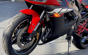 YAMAHA YZF-R1 2002 RN09