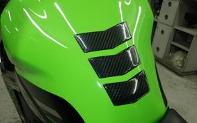 KAWASAKI ZX-25R ZX250E