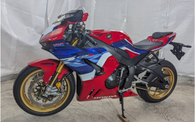HONDA CBR1000RR-R FB SP 2022 SC82