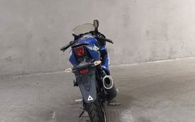 SUZUKI GSX-R125 DL33B