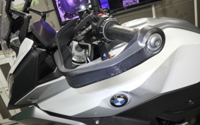 BMW F900XR 2021
