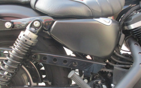 HARLEY XL883N 2016 LE2