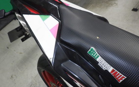 APRILIA SXV550 2006
