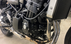 KAWASAKI Z900RS 2025 ZR900K