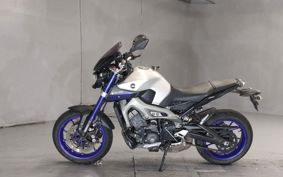 YAMAHA MT-09 RN34J