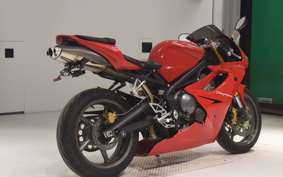 TRIUMPH DAYTONA 675 2006