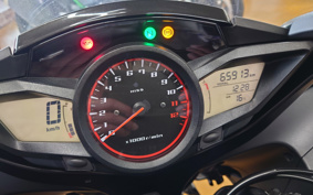 HONDA VFR1200F DCT 2011 SC63