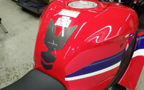 HONDA CBR600RR 2025 PC40