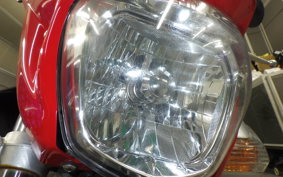 SUZUKI GSR600 2007