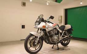 SUZUKI GSX750S KATANA 1982 GS75X