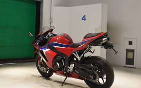 HONDA CBR600RR 2021 PC40