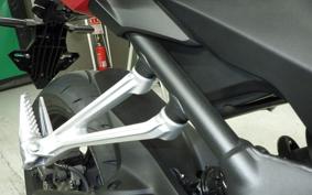 HONDA CBR650R E-Clutch 2025 RH17