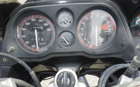 HONDA CBR750 1987 RC27