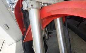 HONDA CR125R JE01