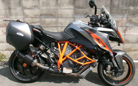 KTM 1290 SUPER DUKE GT 2017 V6940
