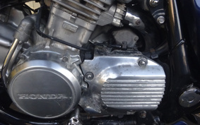 HONDA V45 MAGNA 1988 RC28