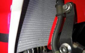 YAMAHA YZF-R7 2000
