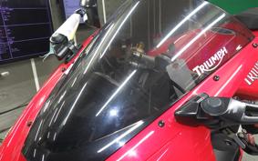 TRIUMPH DAYTONA 675 2008