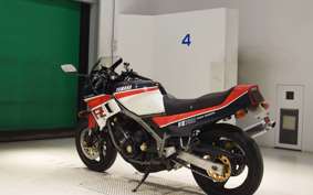 YAMAHA FZ750 1986