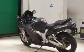 SUZUKI GSX-1300R HAYABUSA 2002