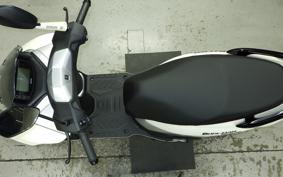 SUZUKI BURGMANｽﾄﾘｰﾄ125EX EA23M