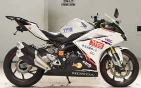 HONDA CBR250RR A MC51
