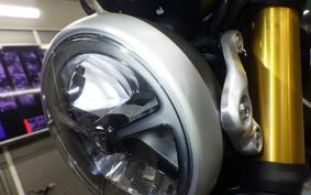 TRIUMPH SPEED 400 2024