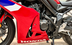 HONDA CBR650R E-Clutch 2026 RH17