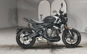 TRIUMPH TRIDENT 660 LGL10U