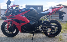 HONDA CBR600RR 2014 PC40