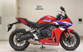 HONDA CBR650R E-Clutch 2025 RH17