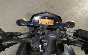 YAMAHA FZ25 RG42