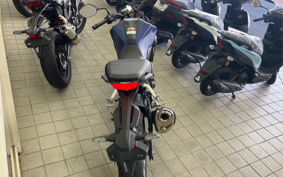 HONDA CB250R MC52