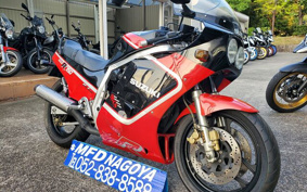 SUZUKI GSX-R750 1987 GR71G