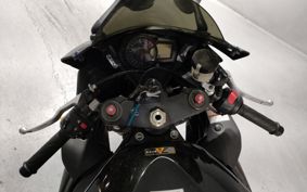 SUZUKI GSX-R1000 B6121