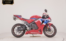 HONDA CBR600RR 2024 PC40