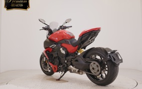 DUCATI DIAVEL V4 2023