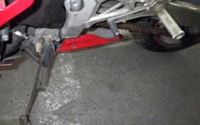 YAMAHA YZF-R1 2000
