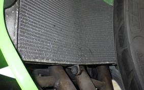 KAWASAKI ZX 10 NINJA R 2010