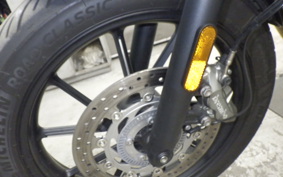 TRIUMPH STREET TWIN 2022