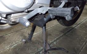 YAMAHA YB125SP 2015