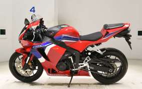 HONDA CBR600RR 2021 PC40